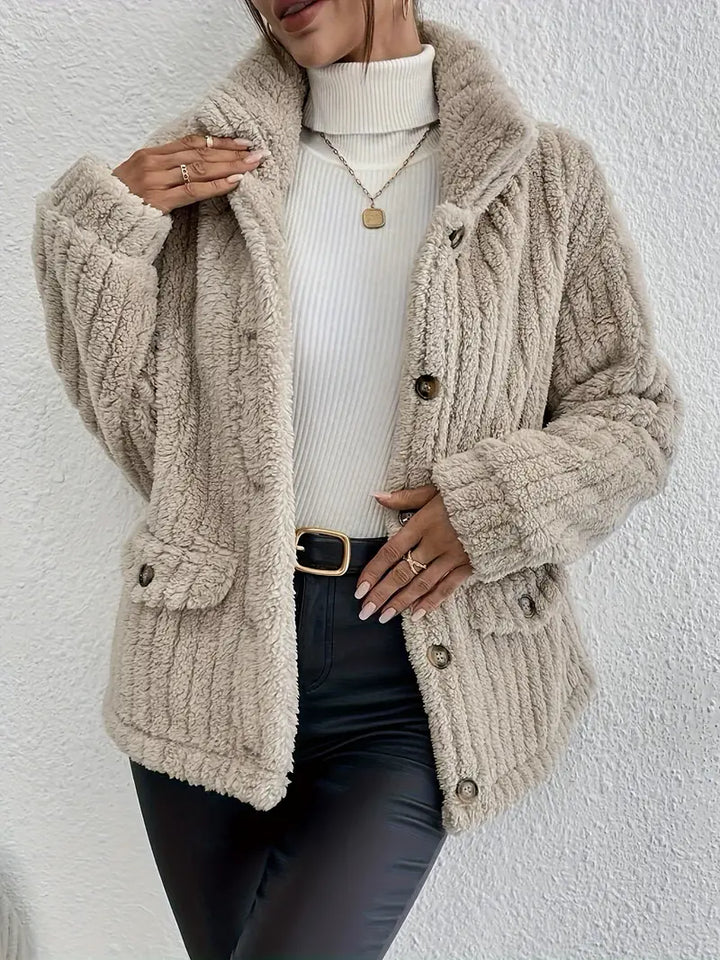 Clara | Cozy Velvet Cardigan