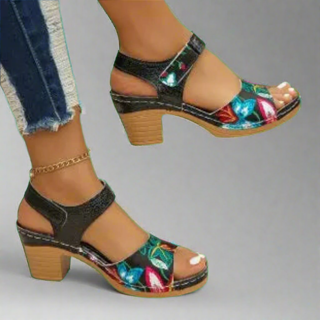 Sophie | Stylish Peep-Toe Sandals