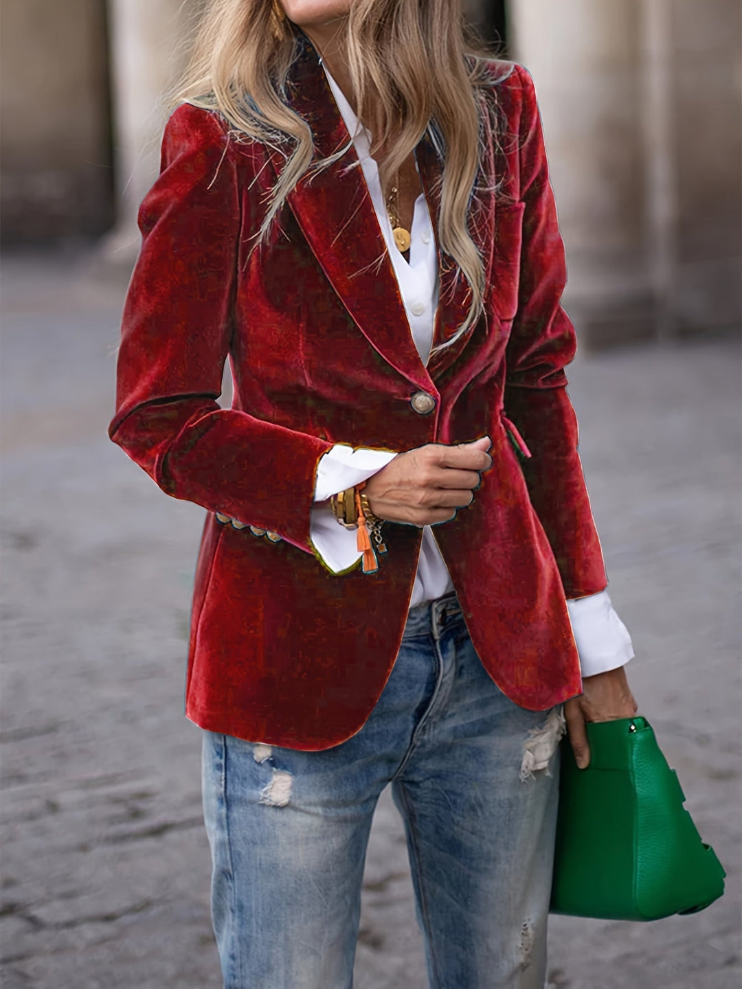 Clara | Elegant Velvet Blazer