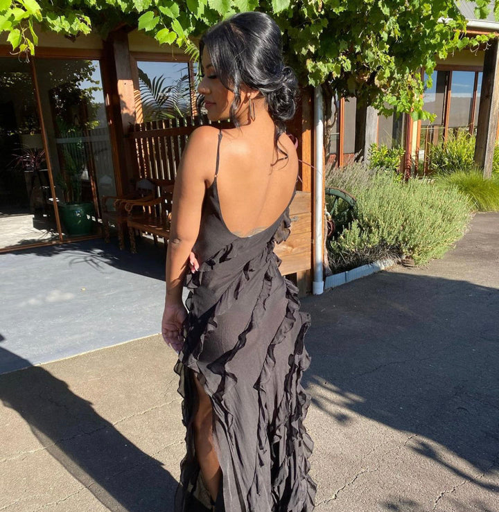 Clara | Romantic Ruffled Dress