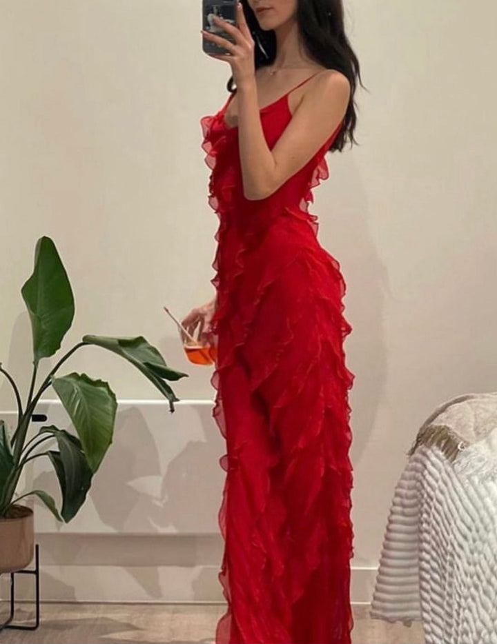 Clara | Romantic Ruffled Dress