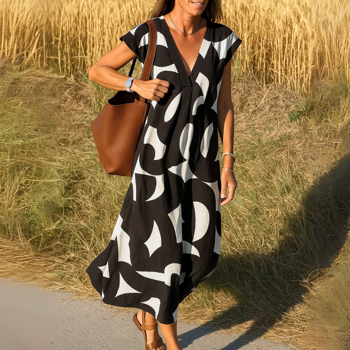 Clara | Elegant V-Neck Dress