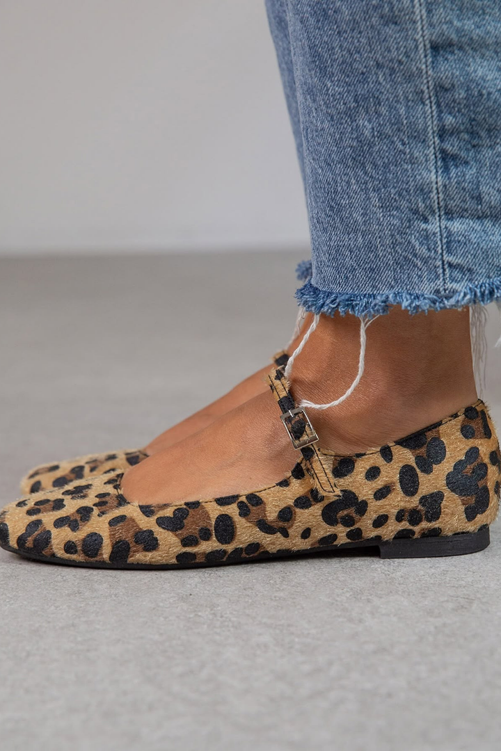 Chloe | Stylish Adjustable Flats