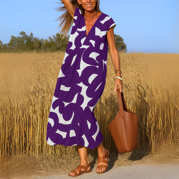 Clara | Elegant V-Neck Dress