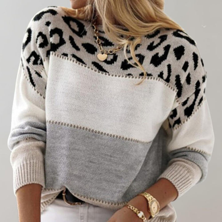Clara | Chic Leopard Jumper