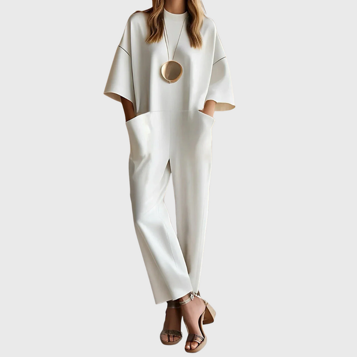 Clara | Chic Short-Sleeve Jumpsuit