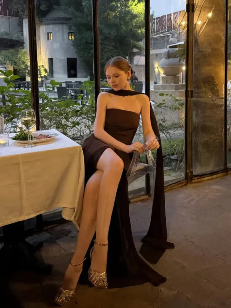 Clara | Dramatic Low Gown