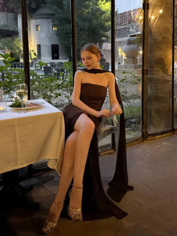 Clara | Dramatic Low Gown