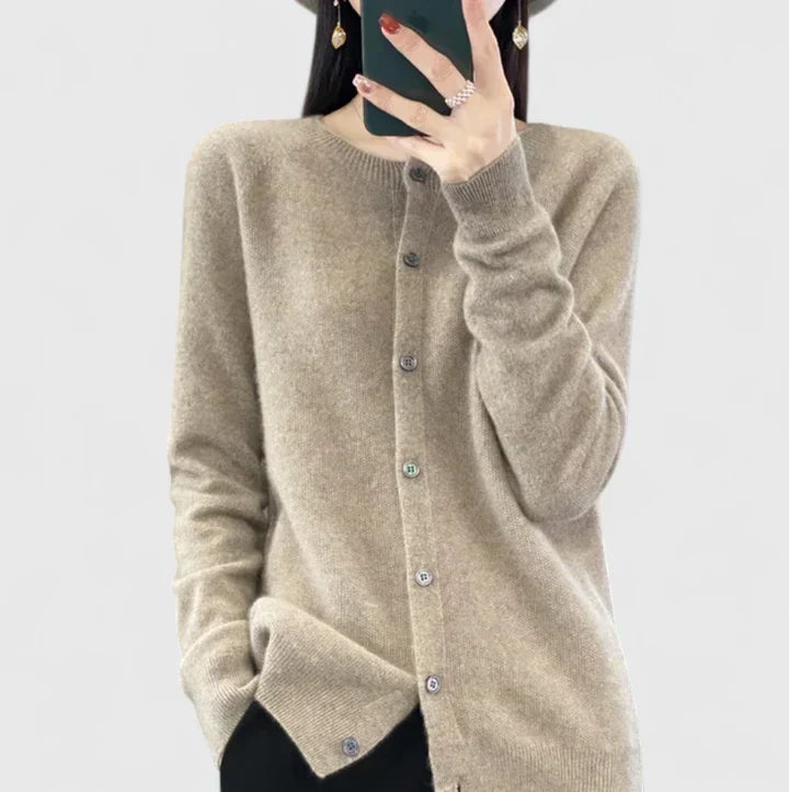 Clara | Stylish All-Season Cardigan