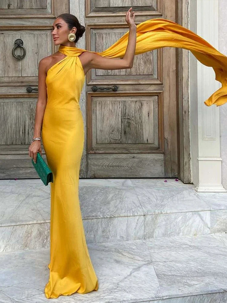 Clara | Sculptural Mermaid Gown