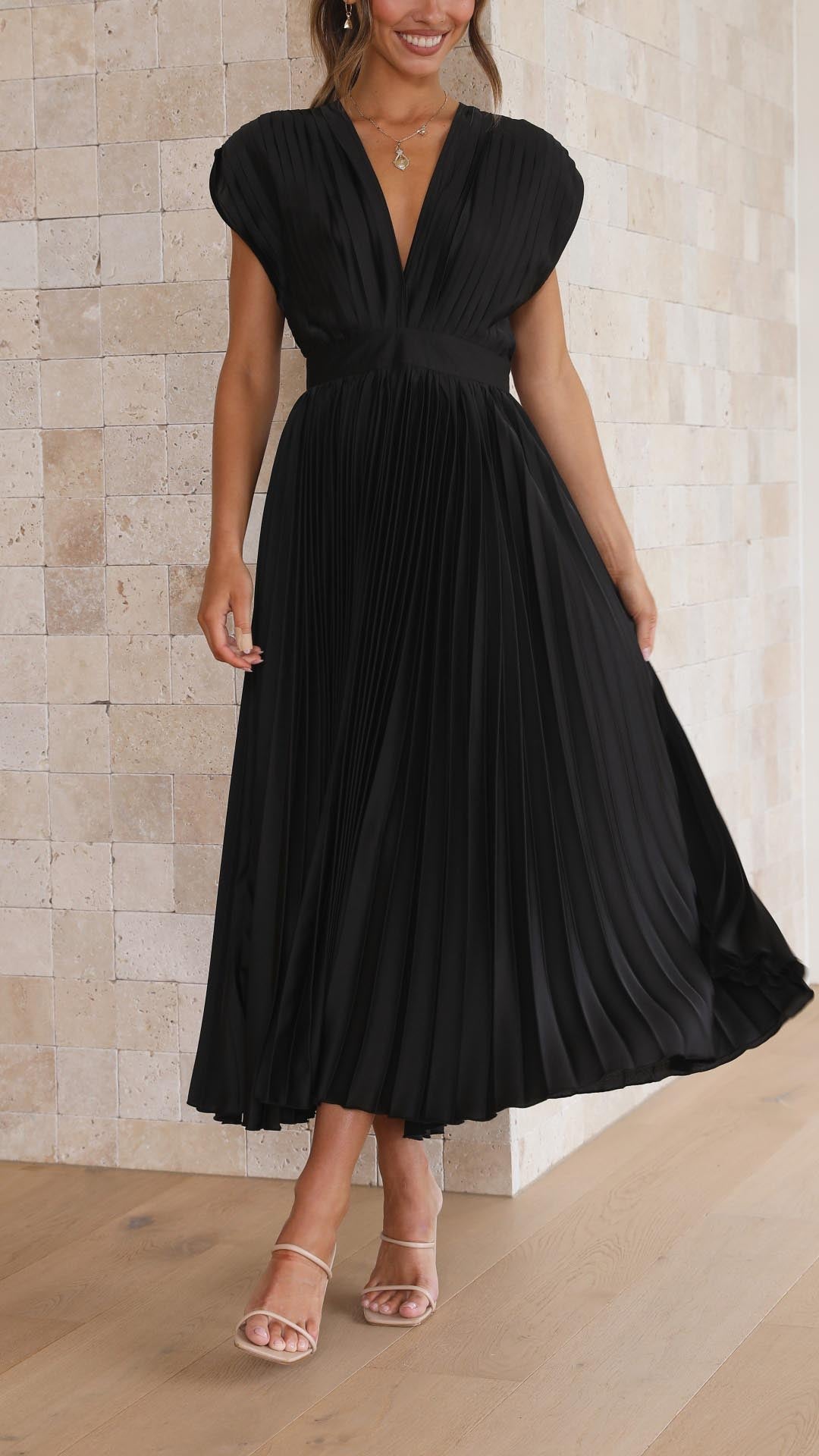 Lily | Elegant Ruffled Dress