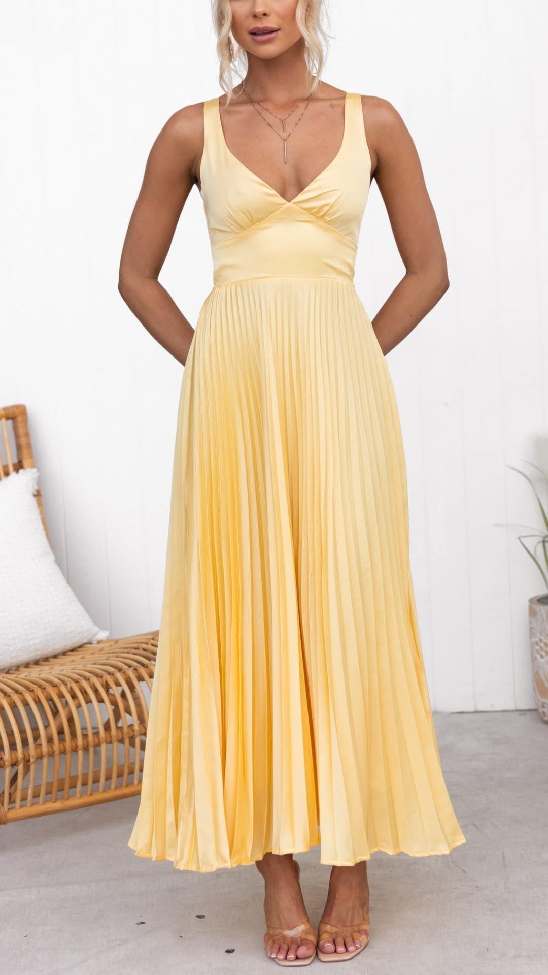 Clara | Elegant Yellow Maxi Dress