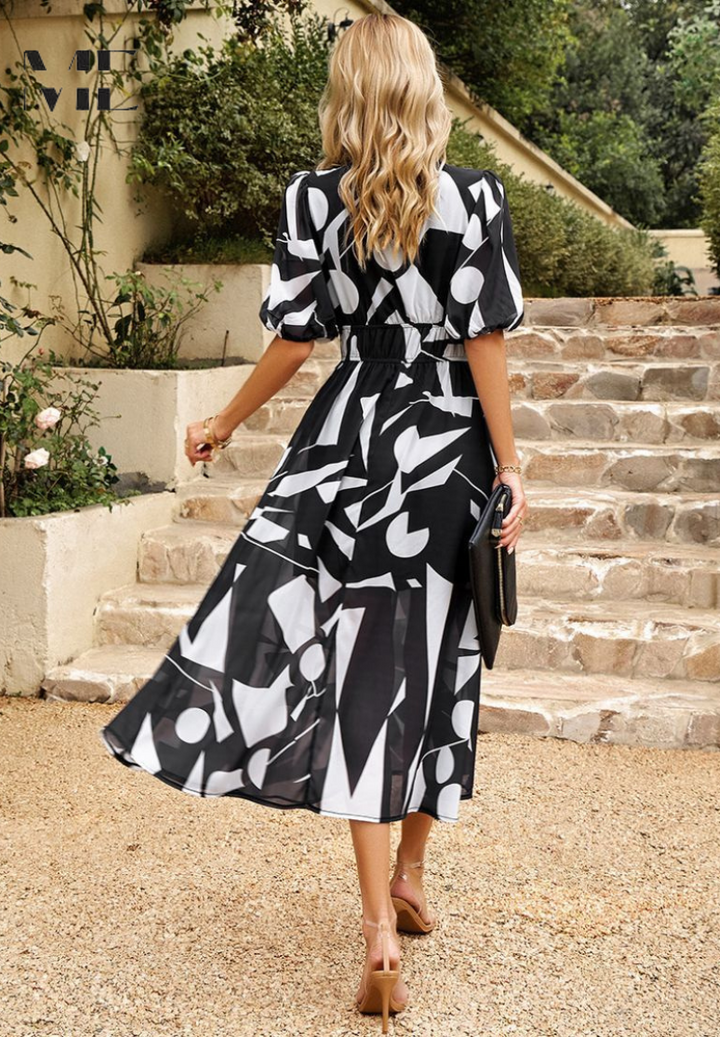 Clara | Chic Floral Dress