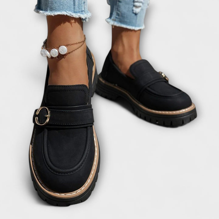 Sophie | Comfortable Light Moccasins