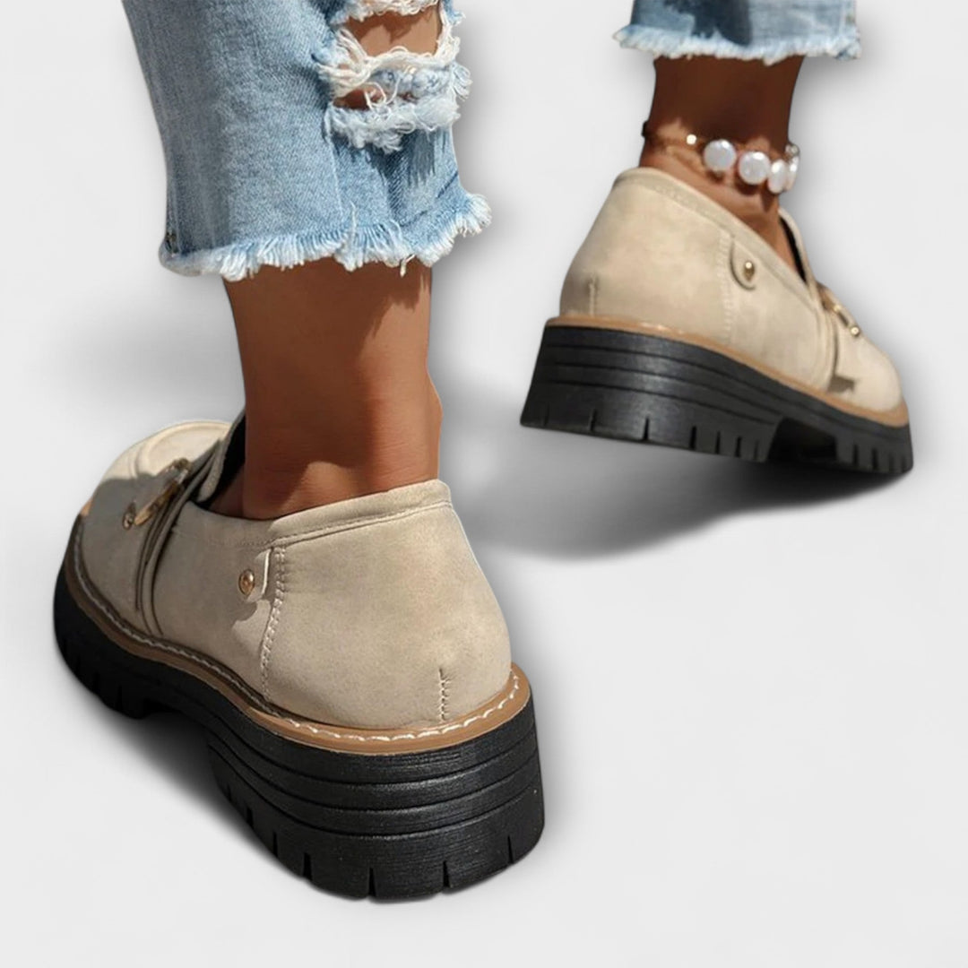 Sophie | Comfortable Light Moccasins