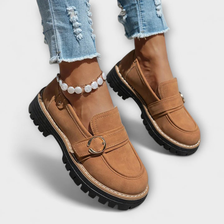 Sophie | Comfortable Light Moccasins