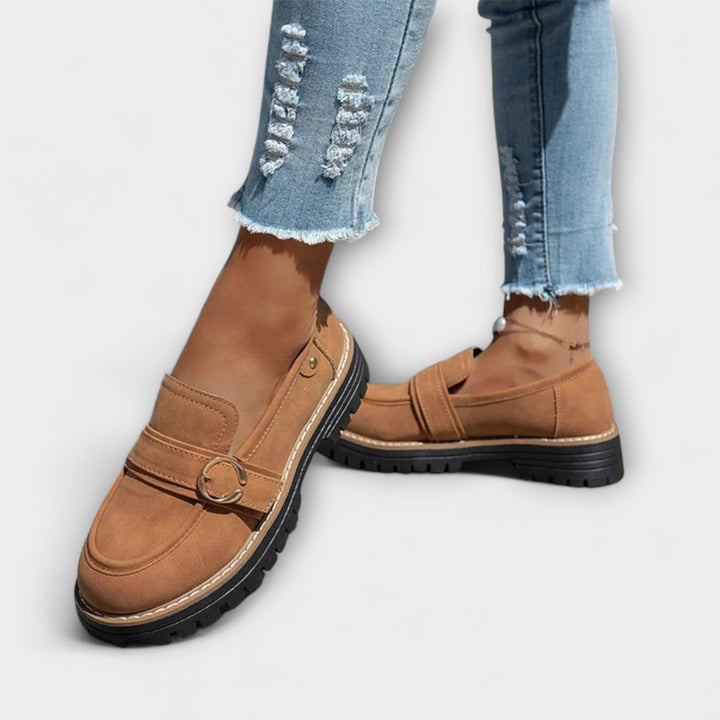 Sophie | Comfortable Light Moccasins