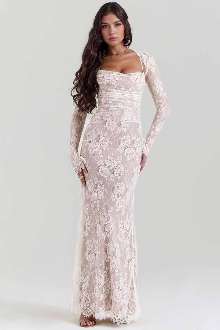 Clara | Elegant Black Lace Dress