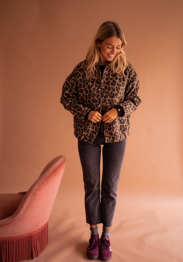 Megan | Stylish Leopard Jacket