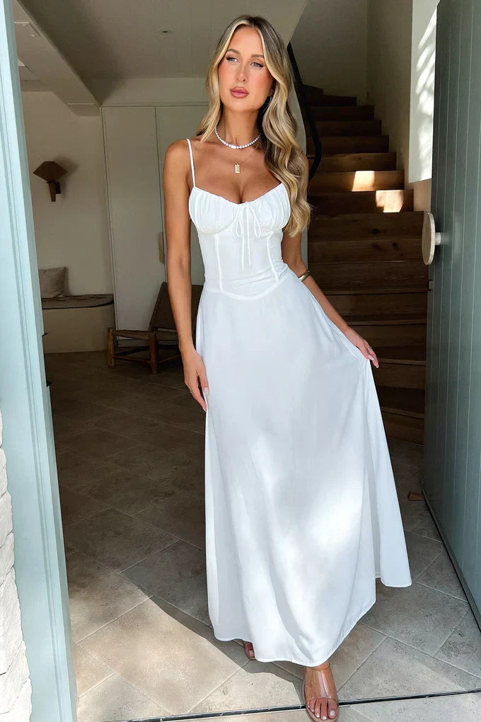 Clara | Flowing Maxi Dress