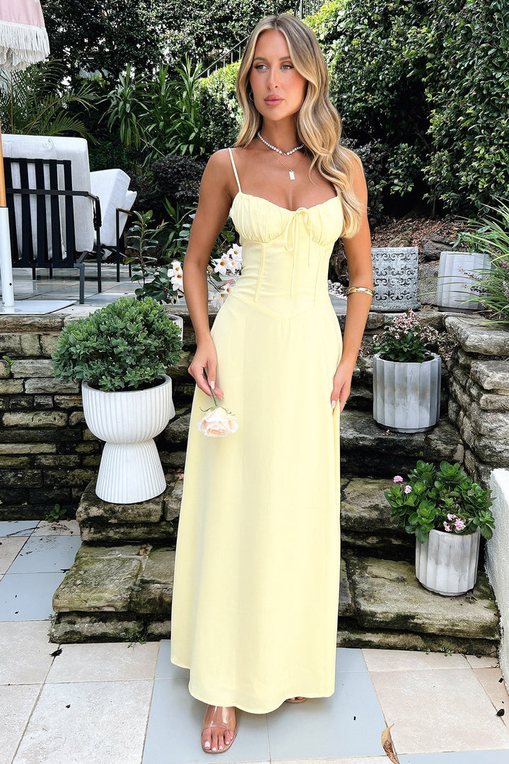 Clara | Flowing Maxi Dress