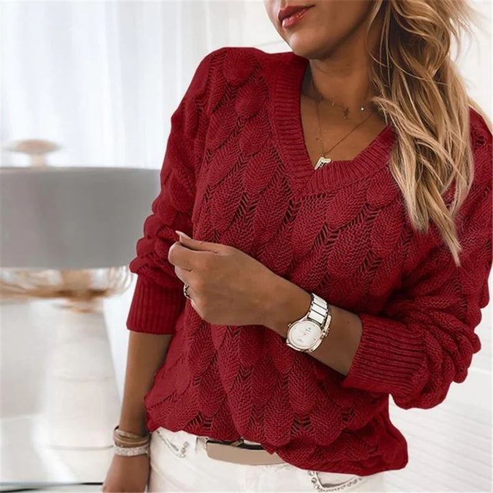 Sophie | Stylish V-Neck Pullover