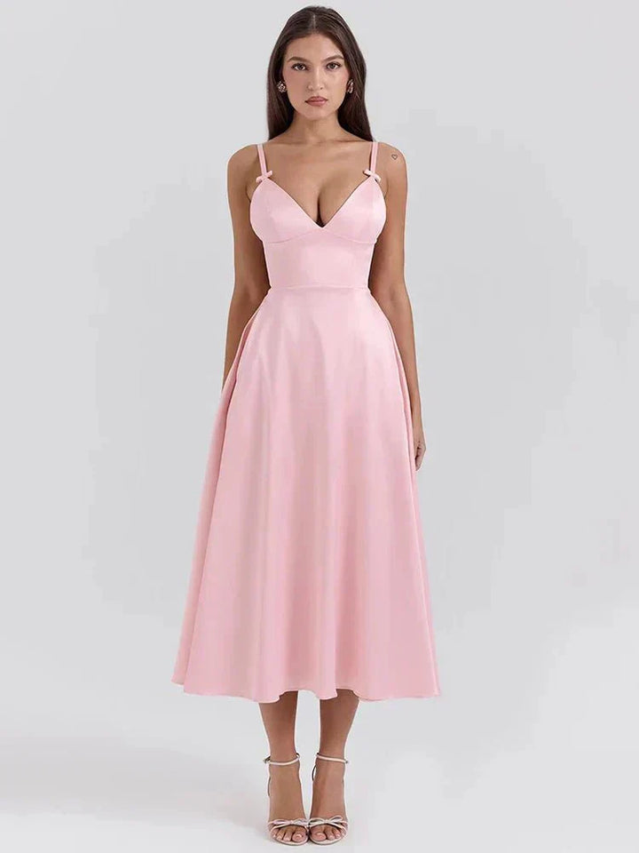 Sophie | Chic Bow Dress